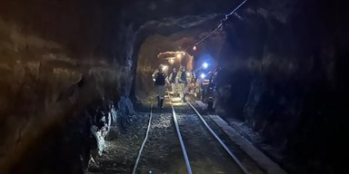 Глибоко під поверхнею Землі кишить різноманітне життя: воно зберігає секрет старіння (фото)