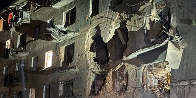 ЗС РФ обстріляли по центру Сум КАБами і дронами: троє загиблих, понад 10 поранених (фото, відео)