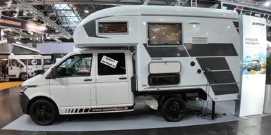Volkswagen Transporter превратили в оригинальный недорогой автодом для семьи (видео)