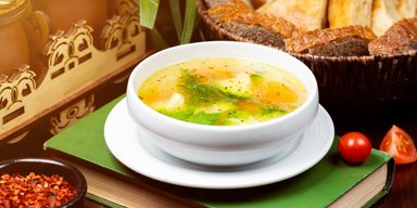 Лучшее средство от похмелья: как приготовить куриный суп с лапшой