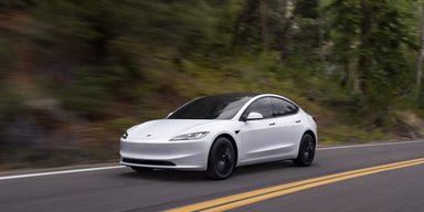 Эконом-предложение: презентованы самые дешевые Tesla по цене Toyota RAV4 (фото, видео)