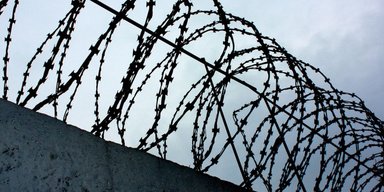 "Общество сбилось с пути": в Австралии детей смогут судить до пожизненного заключения