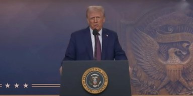 У Давосі Трамп описав план тиску на РФ для завершення війни: деталі (відео)