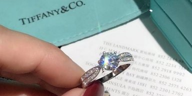 "Рады закрывать на это глаза": Tiffany и Cartier могут закупать бриллианты из РФ, – СМИ
