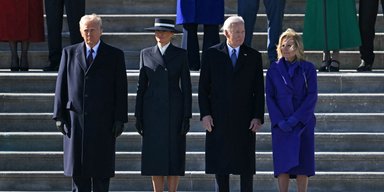Разбор модных образов супругов Трамп на инаугурации: шляпка Мелании и классика от Дональда