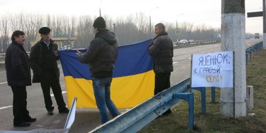 Ни проехать, ни пройти. Почему бастуют украинские аграрии
