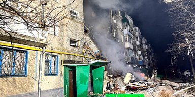 Росія атакувала Суми дронами: один із БПЛА влучив у багатоквартирний будинок (карта)