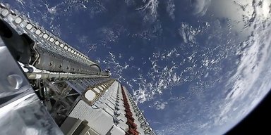 Зв'язок ЗСУ на фронті може покращитися: SpaceX хоче перевести Starlink на нижчі орбіти