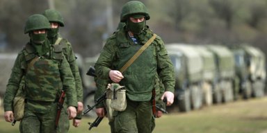 "Стало скучно в окопе": солдата ВС РФ нашли повешенным на Донбассе после задержания комендатурой