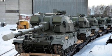 "Уже відправили на війну": в РФ вперше показали серійну версію САУ "Коалиция-СВ" (відео)