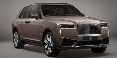 Шик і епатаж: дебютував новий Rolls-Royce Cullinan 2024 (відео)