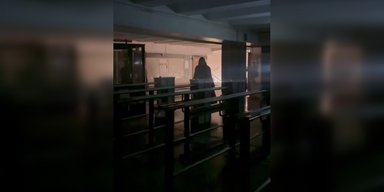 Екстрені відключення у Києві: зупинився електротранспорт, в метро зникло світло (відео)
