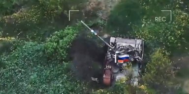 42 сожженных бронемашины: в ВСУ показали последствия ожесточенных боев (видео)