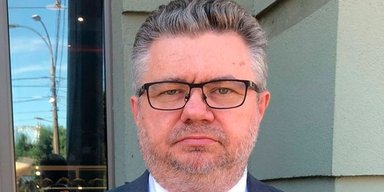 Адвокат Порошенко из-за плохого зрения и давления был признан непригодным к службе в ВСУ, — СМИ