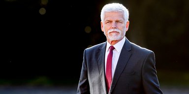 Цена выживания: президент Чехии высказался о территориальных уступках Украины