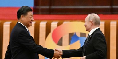 Вышли из зала: европейские делегаты отказались слушать Путина в Пекине, — СМИ