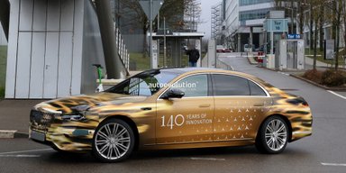 Новый Mercedes S-Class 2026 впервые заметили на дорогах (фото)