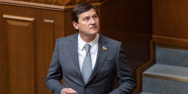 "Не вигороджуватимуть": у фракції "Слуга народу" призупинили членство Одарченка, — ЗМІ