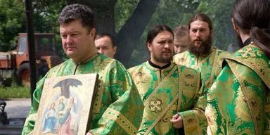 Адвокат поинтересовалась у "Евросолидарности", остается ли Порошенко диаконом УПЦ (МП), — СМИ