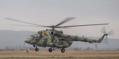 У Росії військовий вертоліт був атакований дроном: Мі-8 здійснив жорстку посадку, — росЗМІ