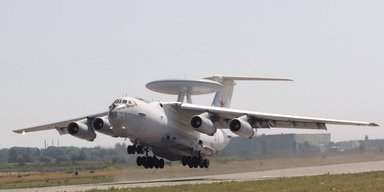 Можуть знищити: РФ три дні не відправляє літаки А-50 близько до України, — Ігнат (відео)