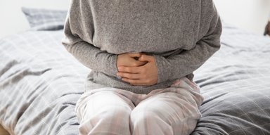 8 простих способів позбутися здуття живота після переїдання