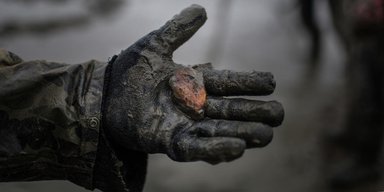 Из-под земли достанут. 5 мест на планете, где процветают нелегальные старательские промыслы