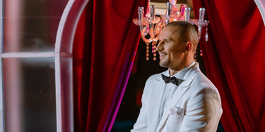 Битва за Тараса Цимбалюка: команда "Холостяка" відзняла першу вечірку (фото)