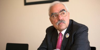 Война в Украине помогает олигархическим структурам, — Лайош Бокрош