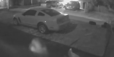 Жінка зняла привида померлого чоловіка, який повернувся до рідного дому (фото, відео)