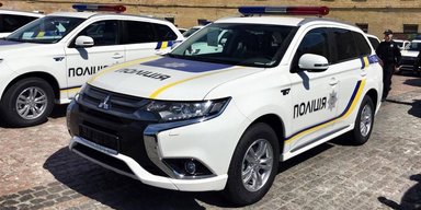 Полиция усиливает контроль: в пяти областях будут закрыты 1000 кладбищ