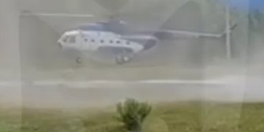 Зачепив дроти: з'явилося відео падіння Мі-8 на Алтаї з пасажирами на борту