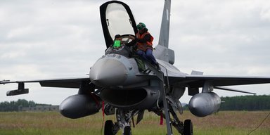 Уничтожают российские системы ПВО: как ракеты AGM-88 HARM помогают Украине