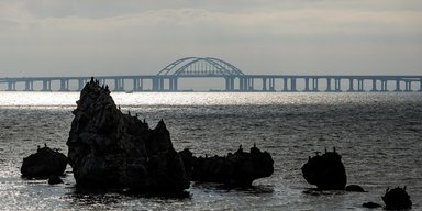 Провалив оборону Кримського мосту: полковника Росгвардії ув'язнили на 6 років, — ЗМІ