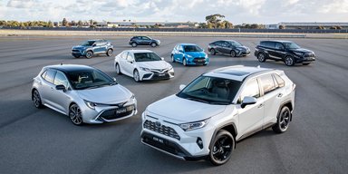 Toyota подозревают в попытке вернуться на российский рынок: автопроизводитель отреагировал