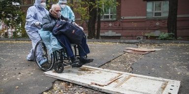 Как мир борется с пандемией. Три работающие стратегии и одна уникальная — украинская