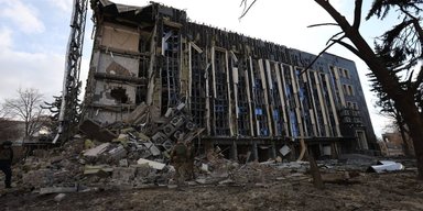 "Не знаете, где найти мою жену с сестрой": военный потерял жену во время атаки РФ на Изюм