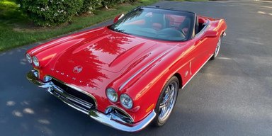У чужій шкурі: сучасний Chevrolet Corvette отримав кузов від моделі 60-х (фото)