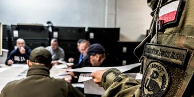 Готовятся к "худшему сценарию": 10 стран НАТО разрабатывают планы массовой эвакуации
