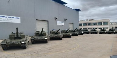 Испания отправила в Украину 10 танков Leopard 2 и партию ПТУР, — Минобороны