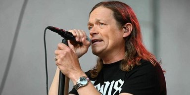 Умер основатель и солист рок-группы 3 Doors Down Брэд Арнольд