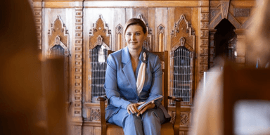 С интересной деталью: Елена Зеленская продемонстрировала стильный образ в Турции (фото)