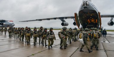 РФ може перекинути десантників на схід України: в ISW розповіли, навіщо це окупантам