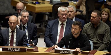 Украина стала более открытой в вопросе переговоров с РФ по территориальным уступкам, — Financial Times