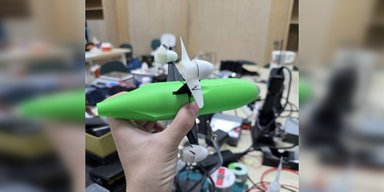 Перевершив швидкісний потяг: дрон встановив новий світовий рекорд швидкості (фото)