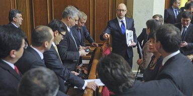И мальчики чикагские в глазах. Чего ждать от "импортных" министров