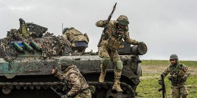 "Это не похоже на фильм": Запад должен быть готов к длительной войне РФ против Украины, — Чехия