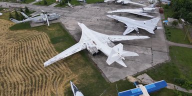 Россия накапливает бомбардировщики Ту-95 и Ту-160 на авиабазе "Энгельс", — eRadar