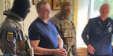 Поставили 120 тисяч бракованих мін ЗСУ: СБУ затримала керівництво оборонного заводу (фото, відео)