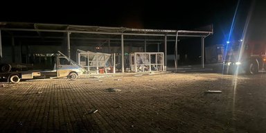 Россияне атаковали пункт пропуска на границе с НАТО: есть пострадавшие (фото)